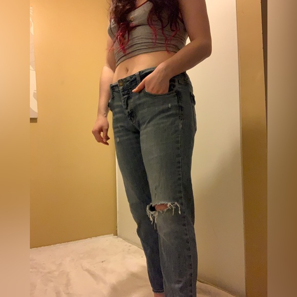 American Eagle Boy Jean Mid-Rise Medium Wash Size 10 Short - Picture 9 of 9